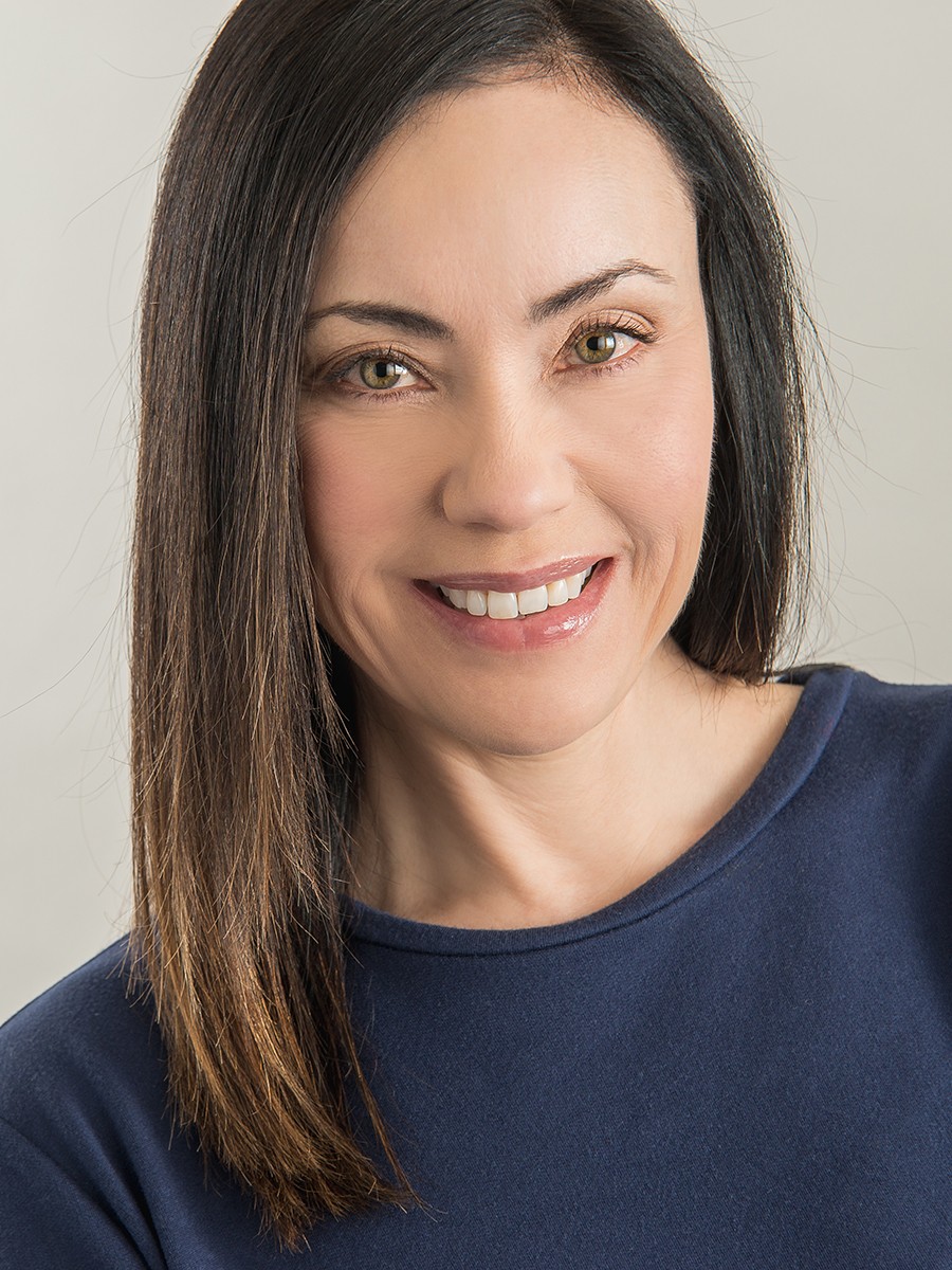 Ali b McLean