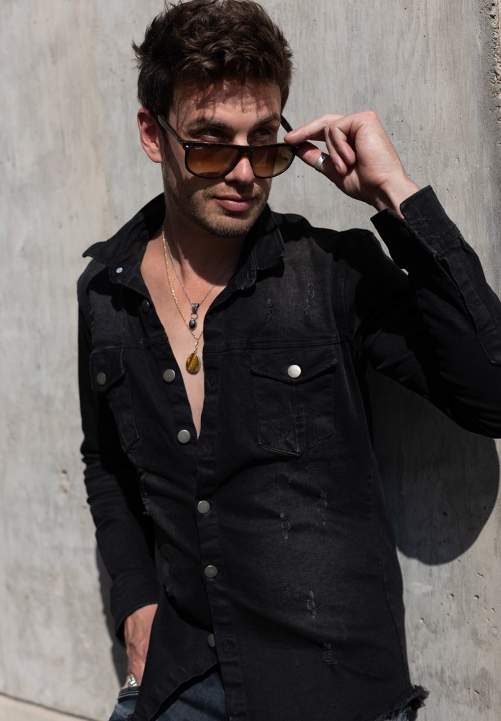 Ammon Hurst