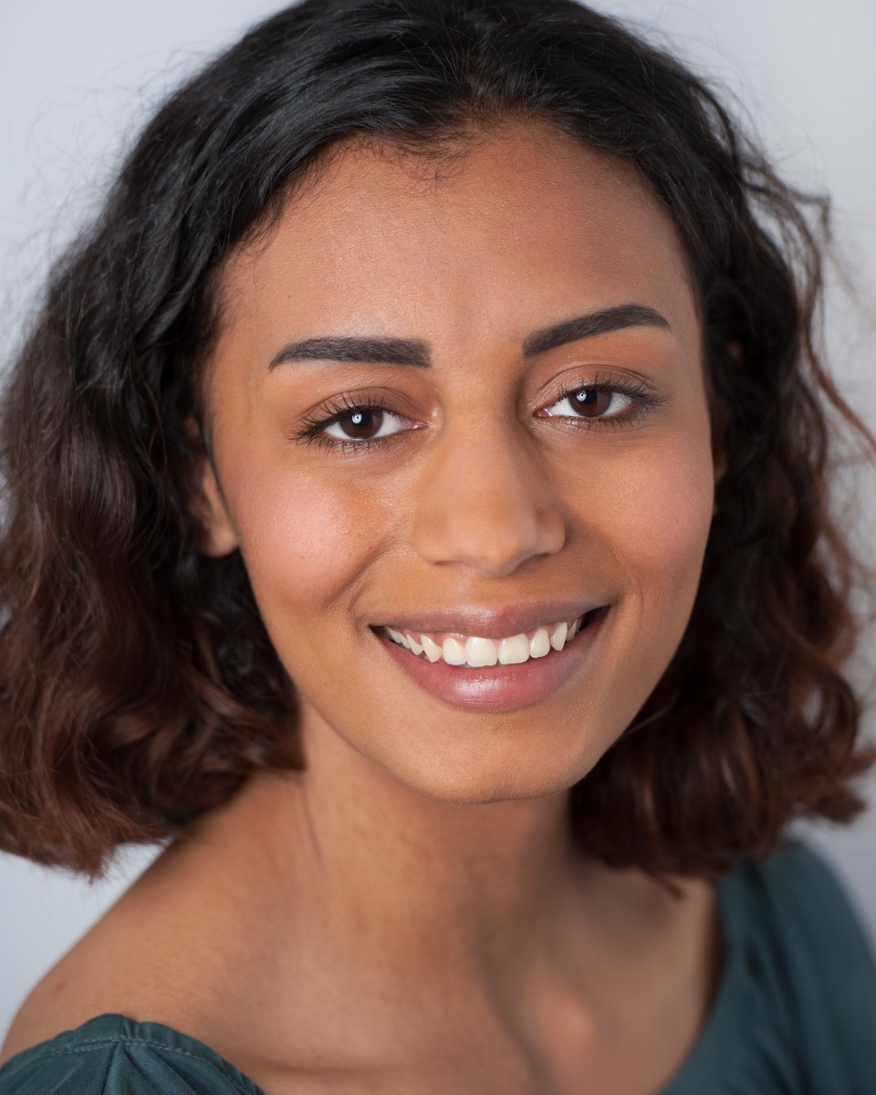 Halla Harris