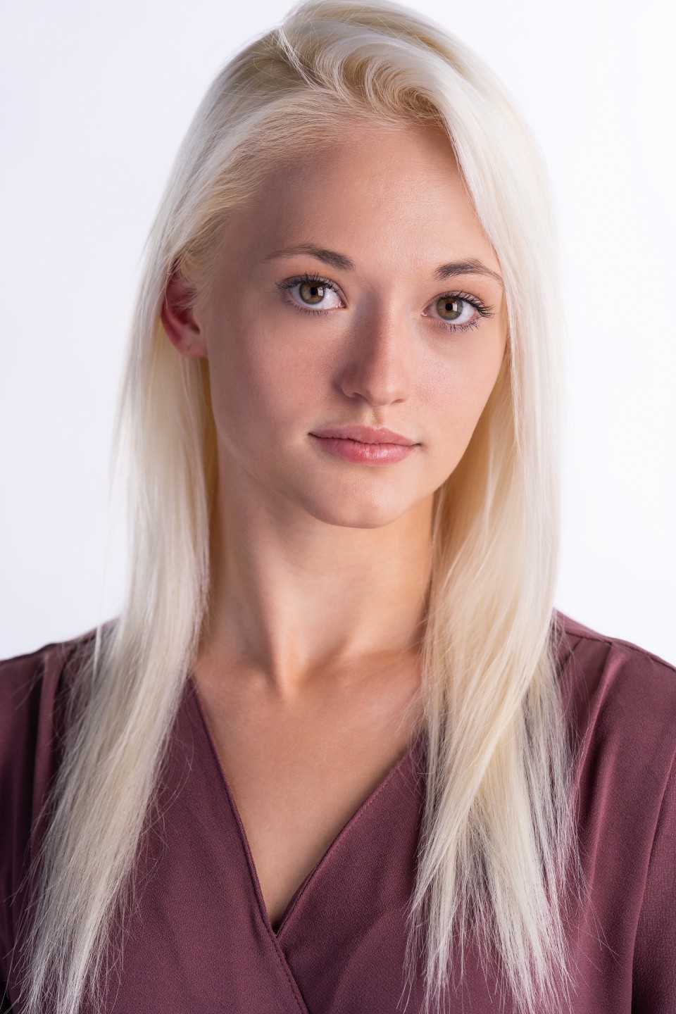 Nina Adams