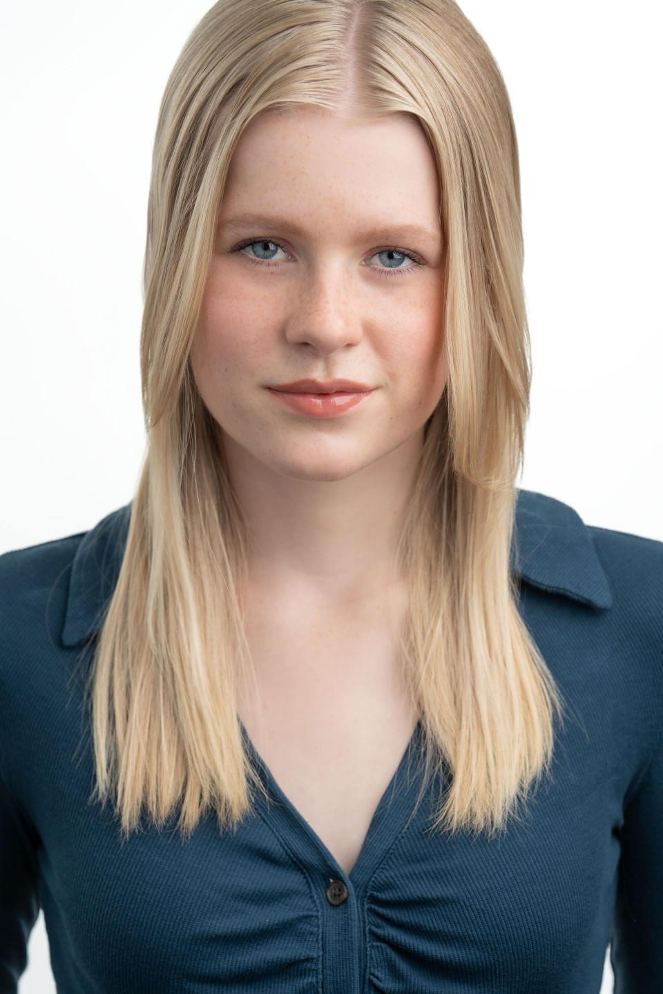 Zoe d Small